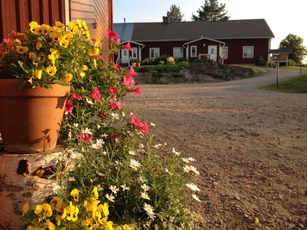 Hotel Farmholiday Kumpunen Petäjävesi Zewnętrze zdjęcie